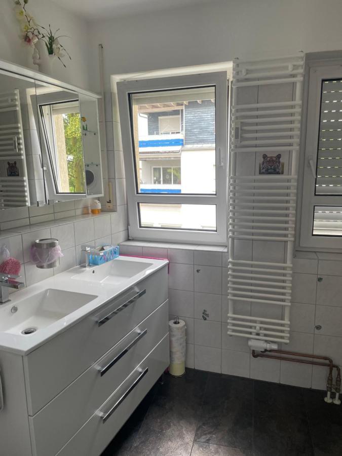 Moeblierte Wohnung Fuer Geschaeftsreisen/Ferienwohnung Plauen Stadtmitte Exteriör bild